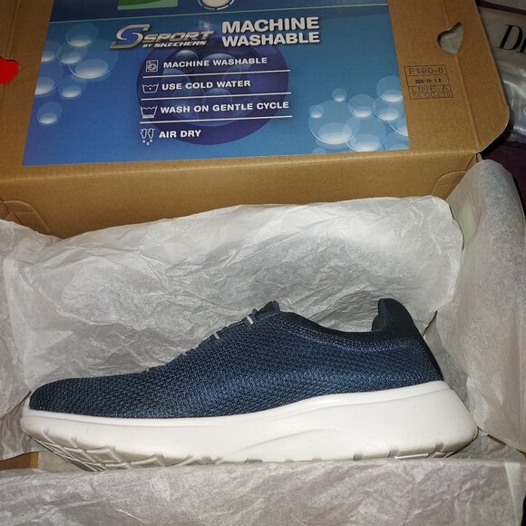 Skechers S Sport Womens Navy Memory Foam Mesh Sneakers Size 9.5M NWT - Picture 2 of 6